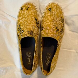 Keds Yellow & Navy Floral Double Decker Slip-On Sneakers